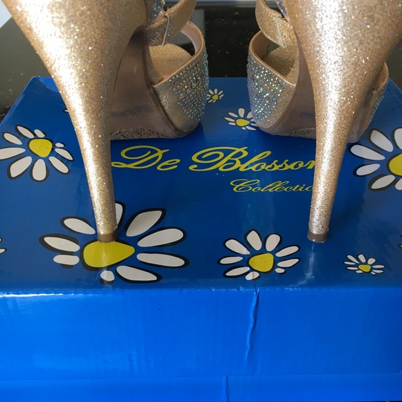 ⬇️Rhinestone bling nude high heels sz 8.5 (used) - Picture 5 of 7